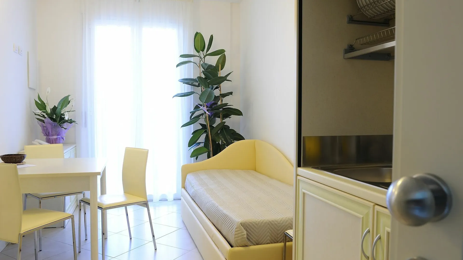 Residence Suite Smeraldo Riccione