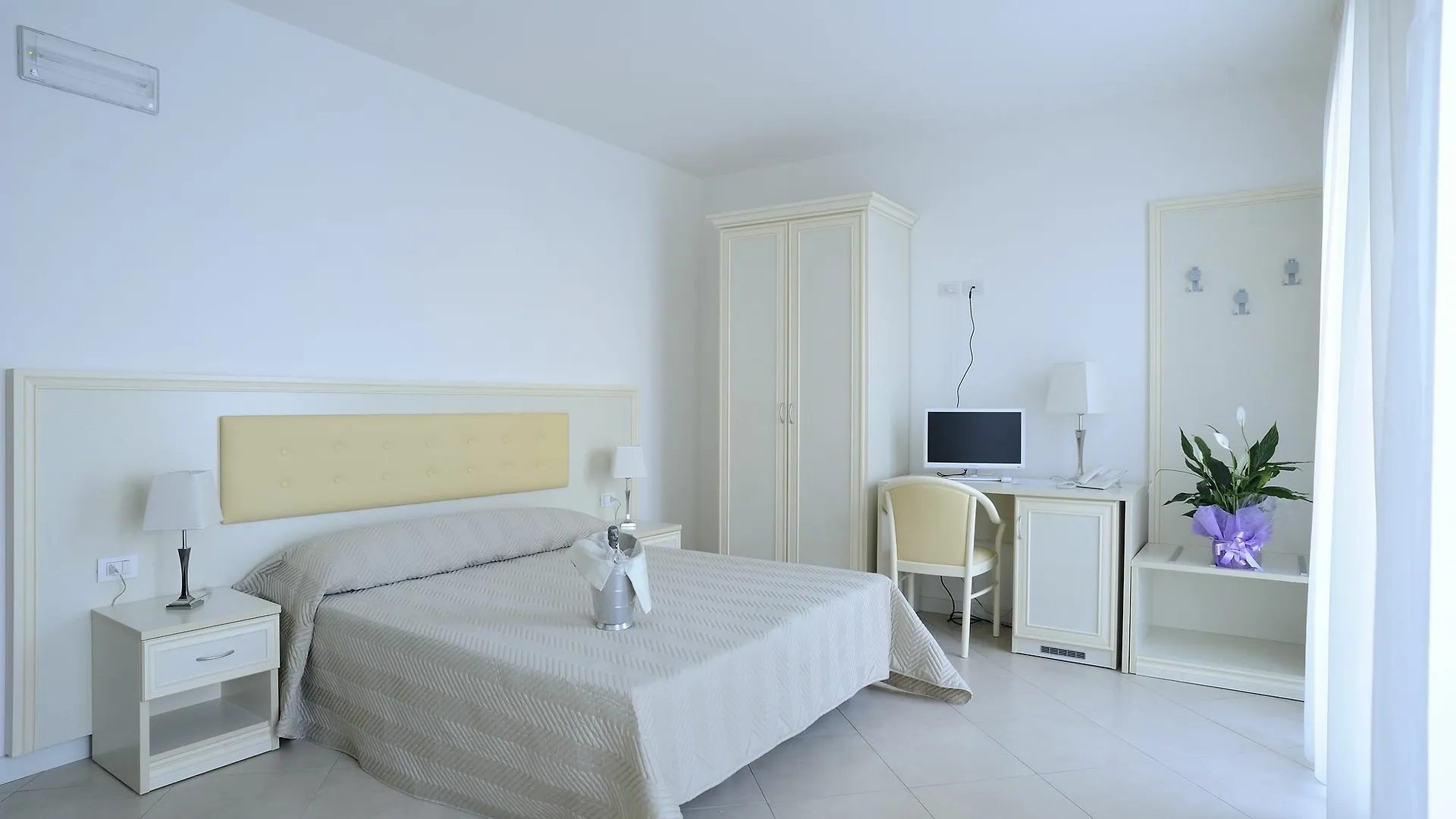 Aparthotel Residence Suite Smeraldo Riccione